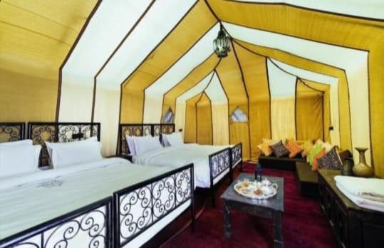 Luxury Sandy Glamping Merzouga Exteriör bild