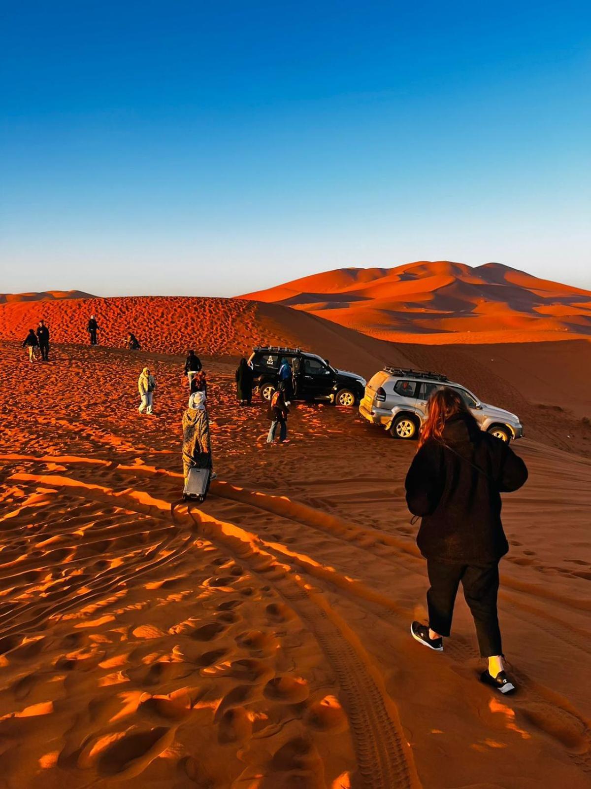 Luxury Sandy Glamping Merzouga Exteriör bild